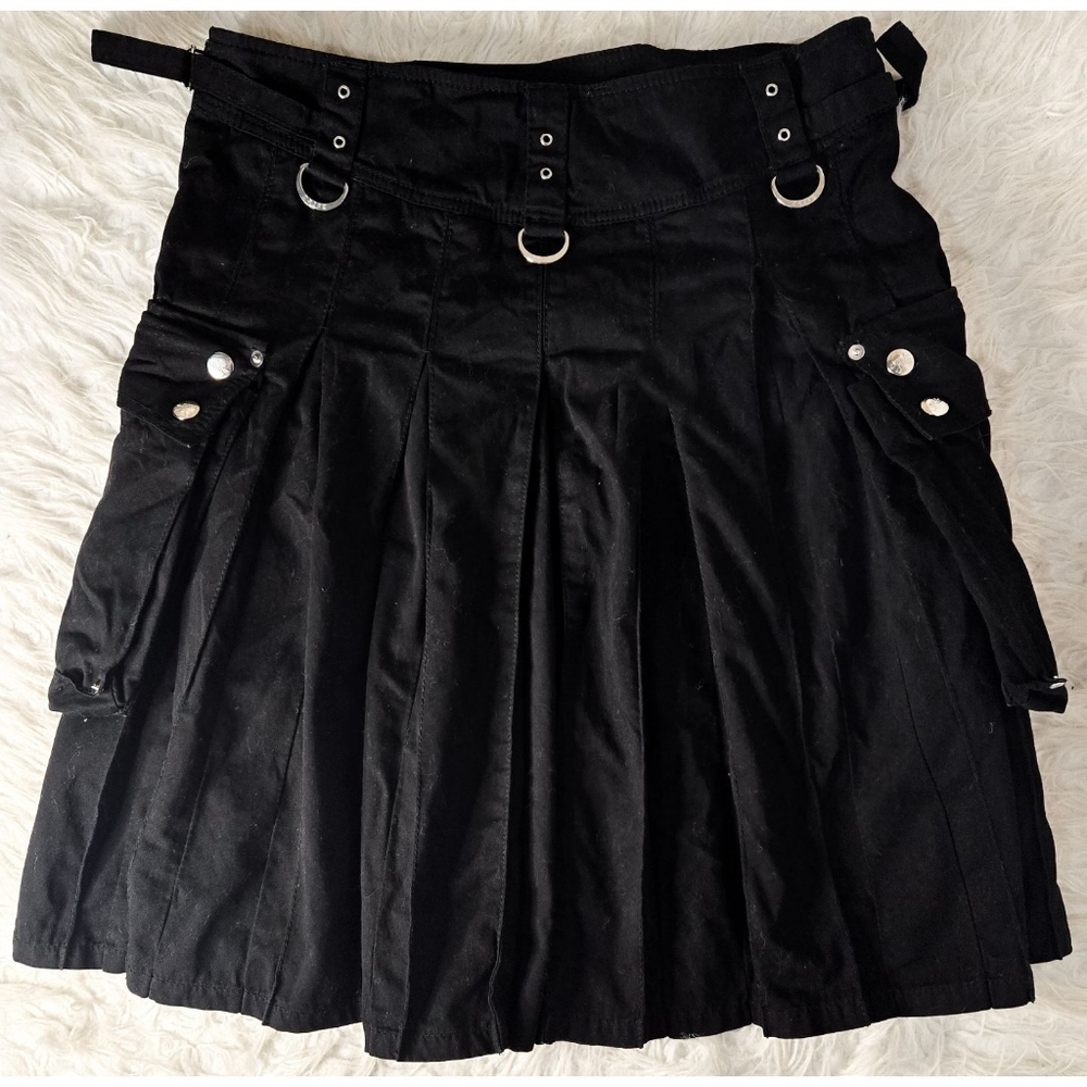 Tripp NYC Kilt Pleated Skirt Punk Goth Bondage Cargo Utility Pockets Y2K Emo - Picture 2 of 6
